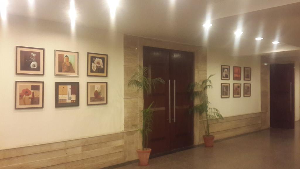 Hotel Corporate Regency Nowe Delhi Zewnętrze zdjęcie