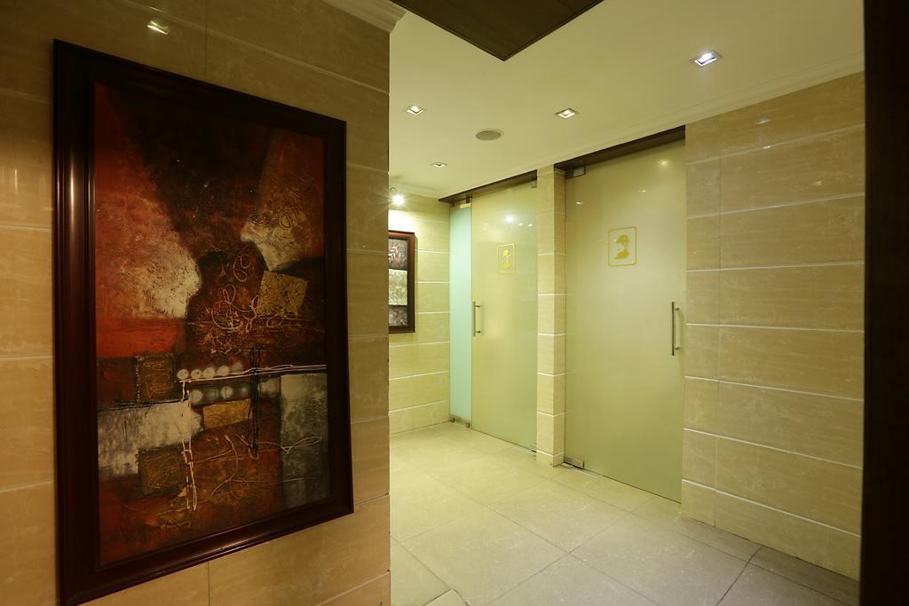 Hotel Corporate Regency Nowe Delhi Zewnętrze zdjęcie