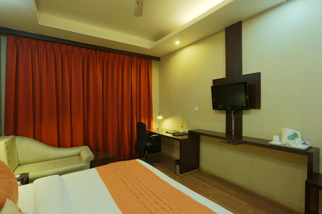 Hotel Corporate Regency Nowe Delhi Zewnętrze zdjęcie