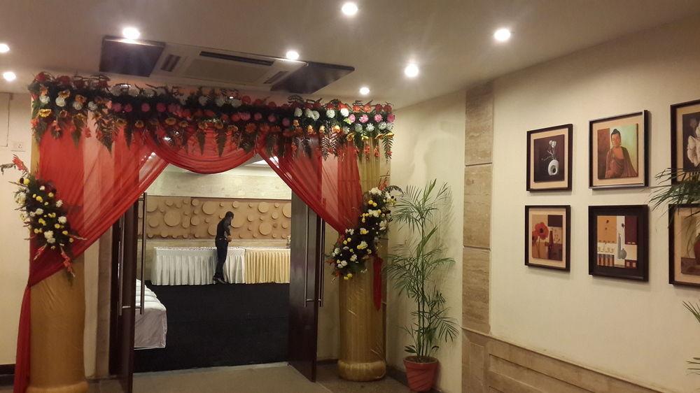 Hotel Corporate Regency Nowe Delhi Zewnętrze zdjęcie